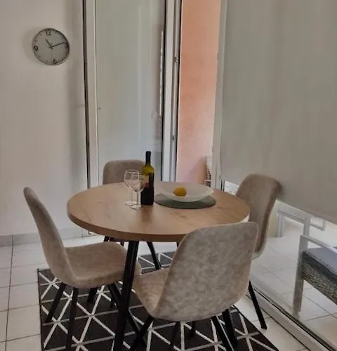 Histria Appartement *