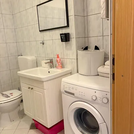 Histria Apartment *